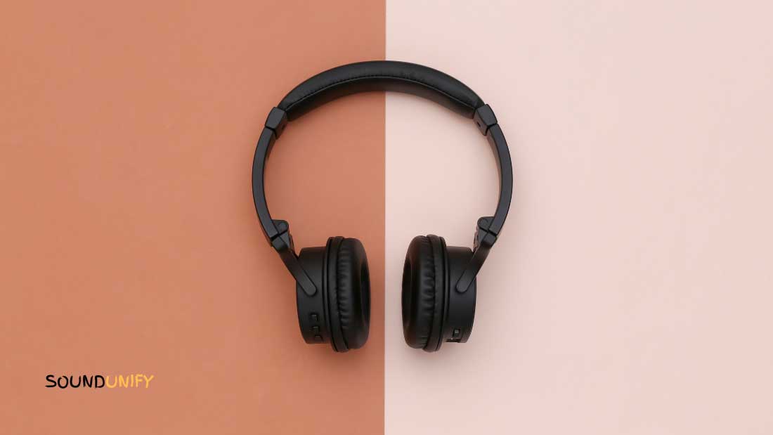 Are ClosedBack Headphones Bad for Your Ears?