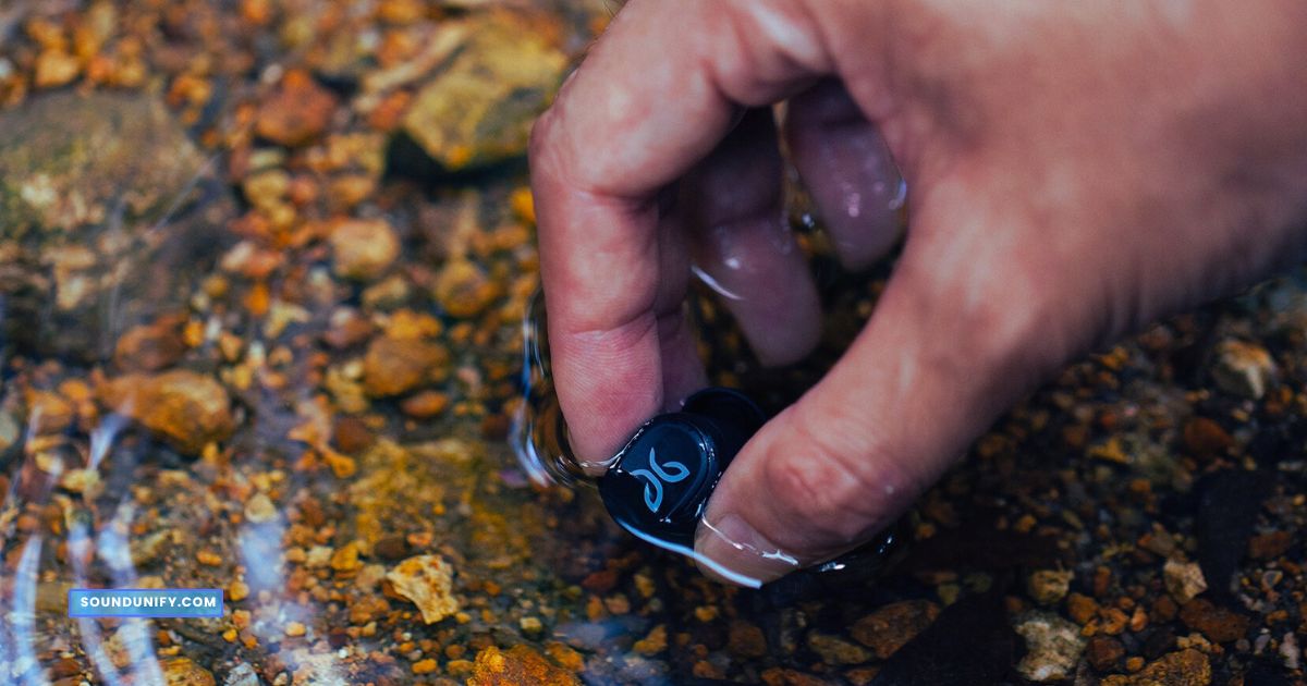 Top 5 Solutions When Jaybird Headphones Won't Charge!