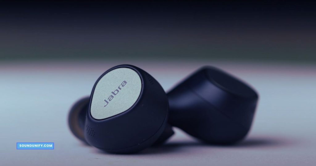 How to care for the Jabra Elite 7 Pro